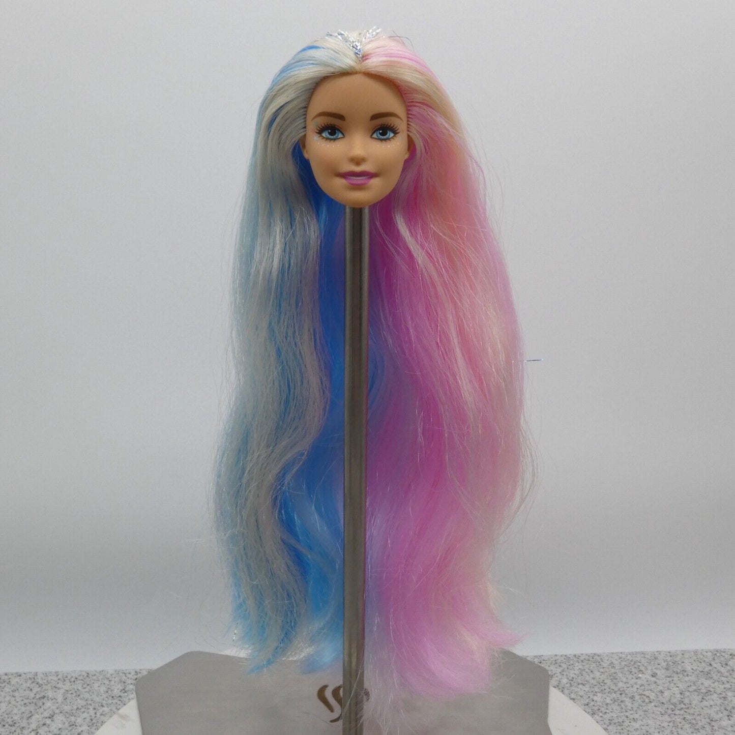 Barbie Fantasy Hair Doll Head Millie Face Pink Blue Blonde Hair 2020 GHN04 M4