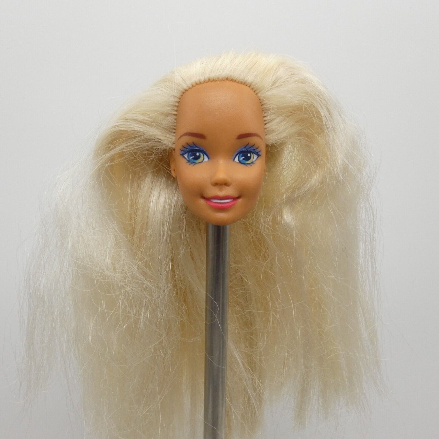 Barbie Tropical Splash Doll Head Only Medium Light Skin 1995 Mattel 12446