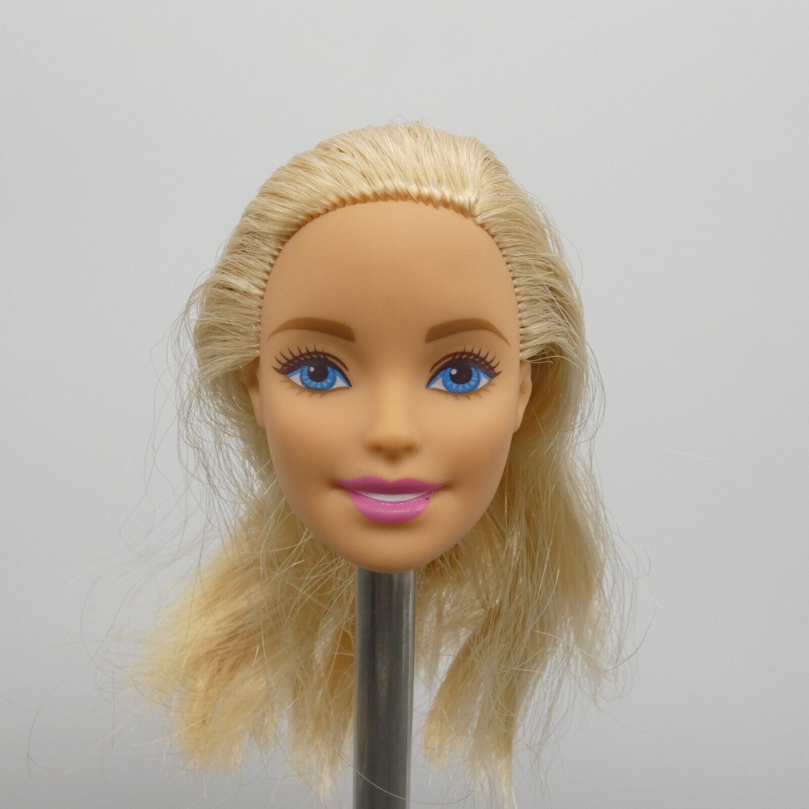 Barbie Barbie Spaghetti Chef Doll Head Mille Face Open Mouth 2016 Mattel DMC36