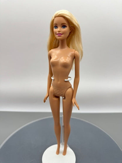 Barbie Doll Millie Blonde Nude Straight Arms Heel Feet Right Side Part 2009 Body