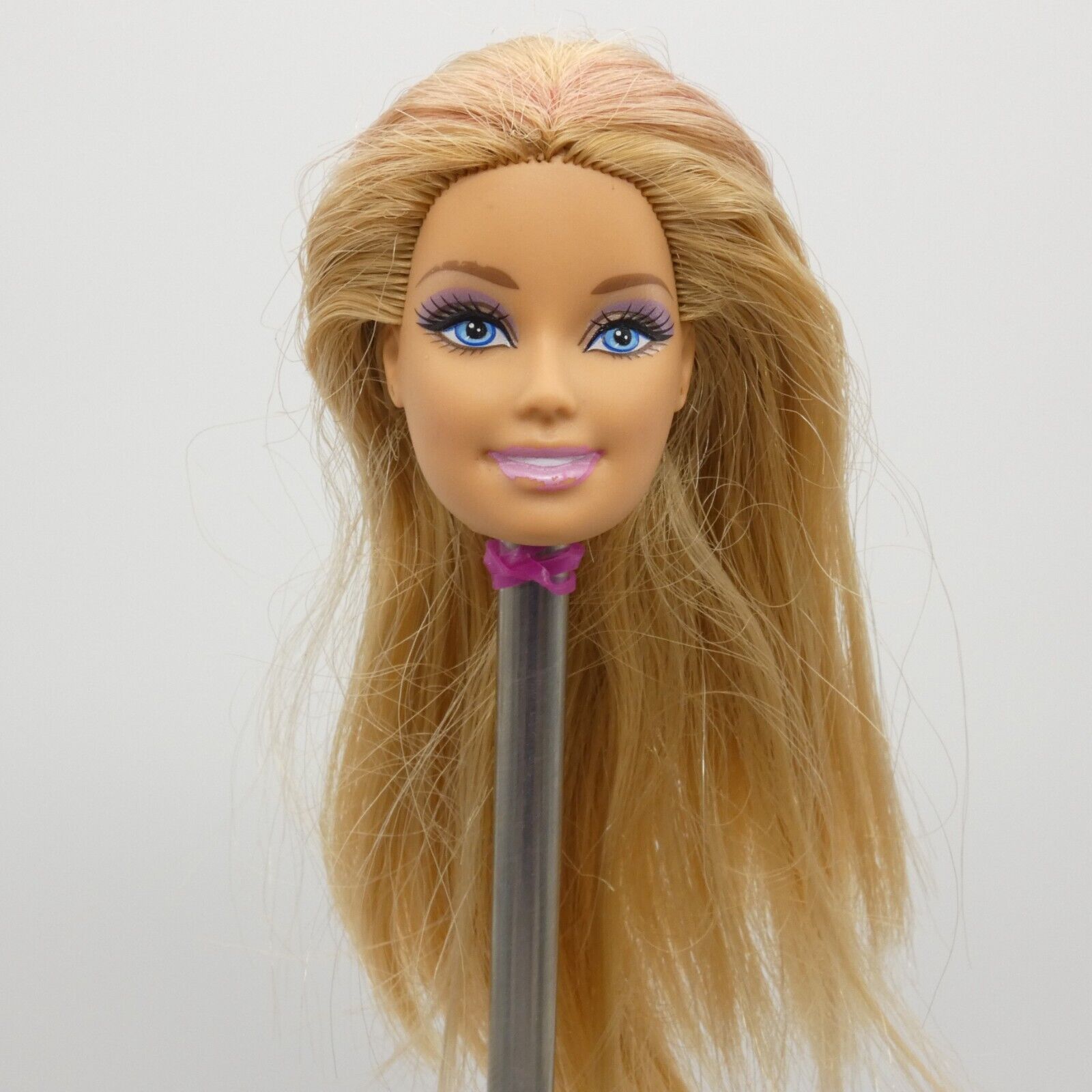 Barbie Generation Girl CEO Face Blonde Pink Highlights