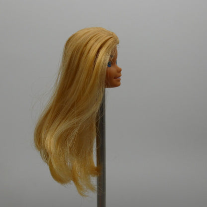 Barbie Malibu Doll Head Only SuperStar Tan Medium Light Skin Hong Kong E Mattel