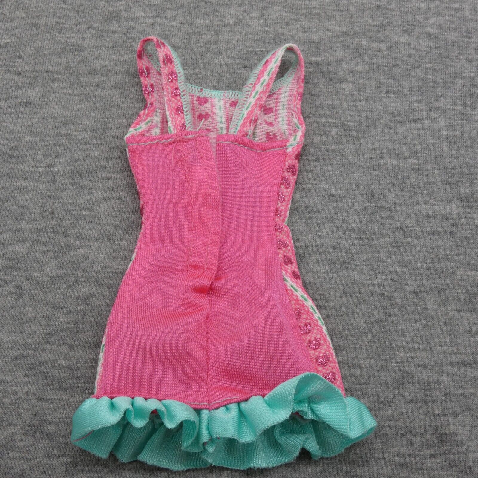 Barbie Doll Dress Pink Turquoise Glitter Hearts Ruffle 2012 Fashionistas BBX44