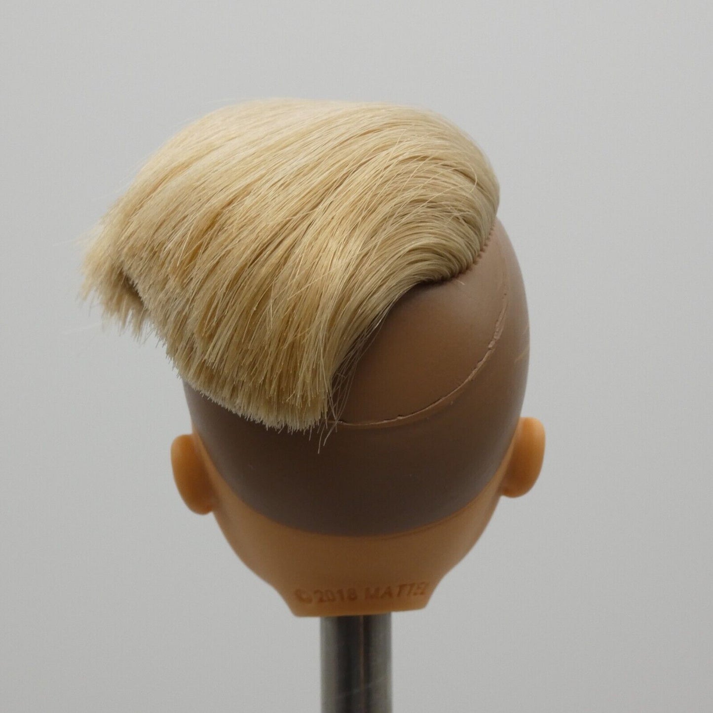 Creatable World Doll Head Blonde Side Shave Medium Light Skin 2019 Mattel GGT67