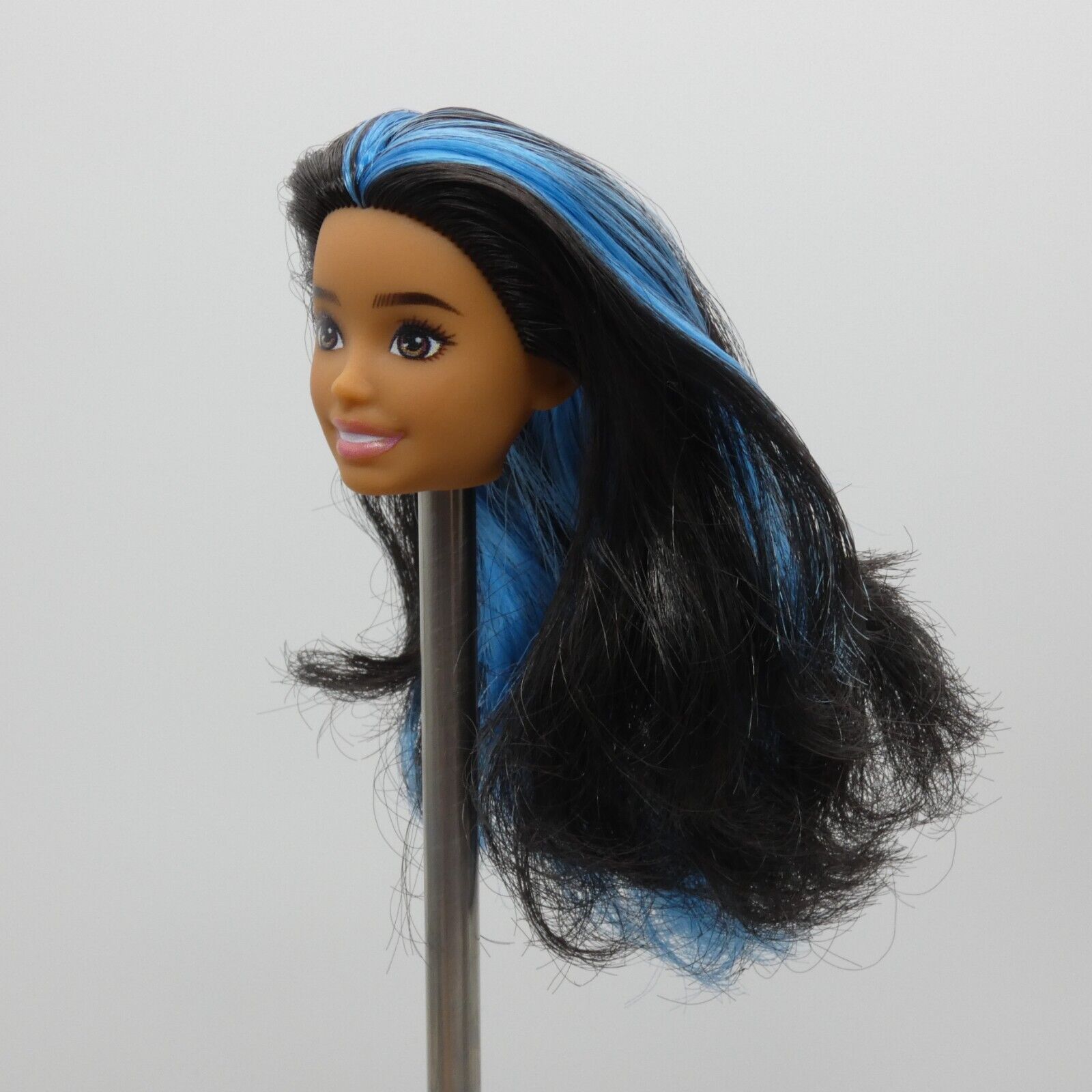 Barbie Skipper Babysitter Doll Head Black Blue Hair Hispanic 2022 Mattel HJY34