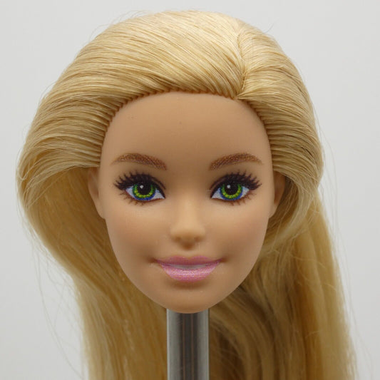 Barbie Doll Head Millie Face Blonde Green Eyes Light Skin 2022 Mattel HGM59