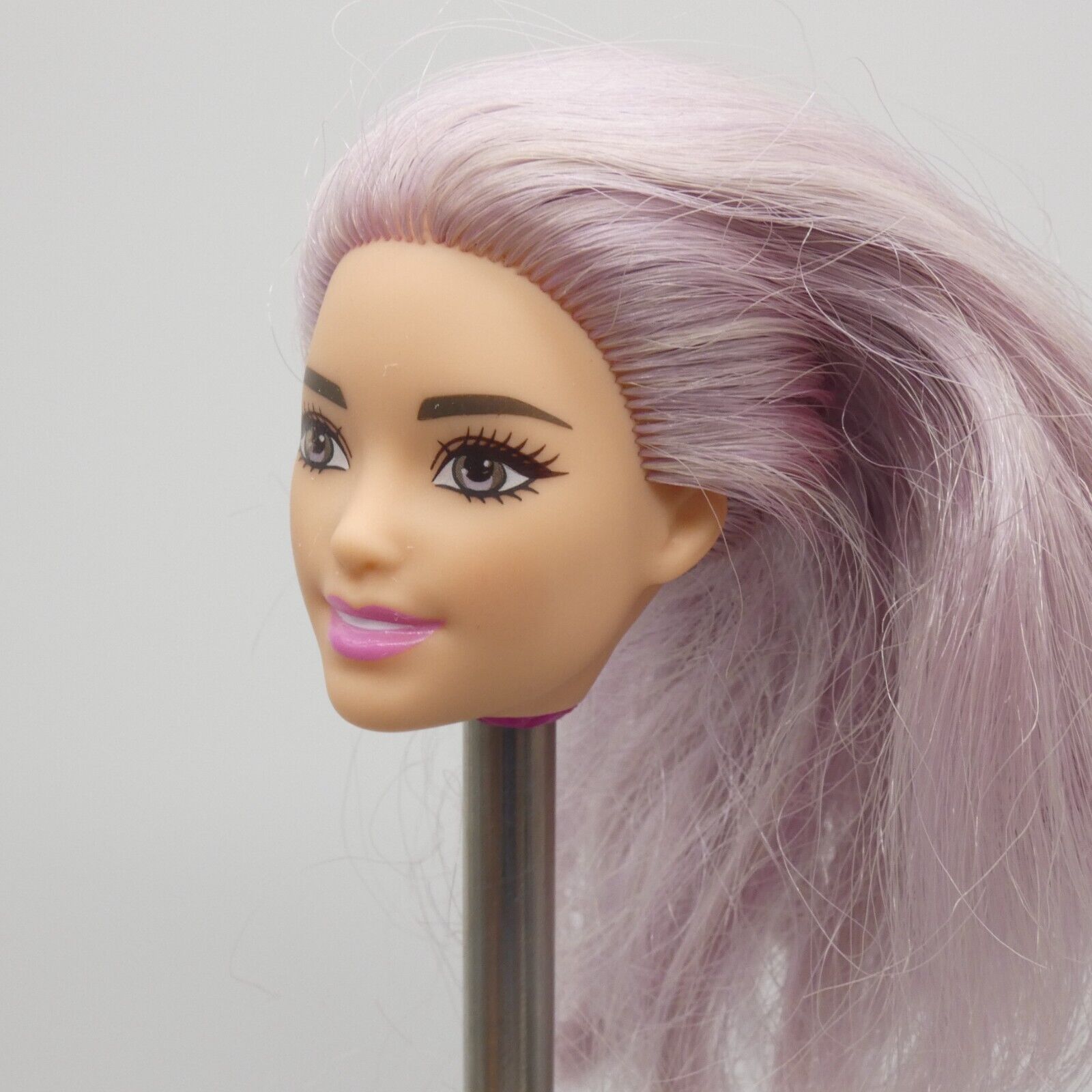 Barbie Fashionistas 054 Doll Head Olivia Face Purple Hair 2017 Tutu Cool DVX76