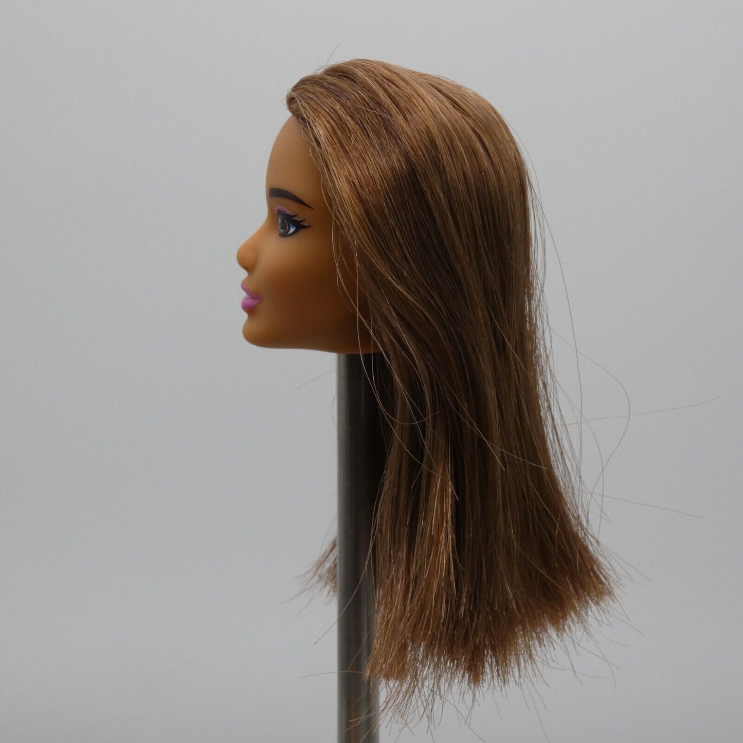 Barbie Dreamtopia June Face Doll Head Brown Hair Medium Light Skin FVR05 Mattel