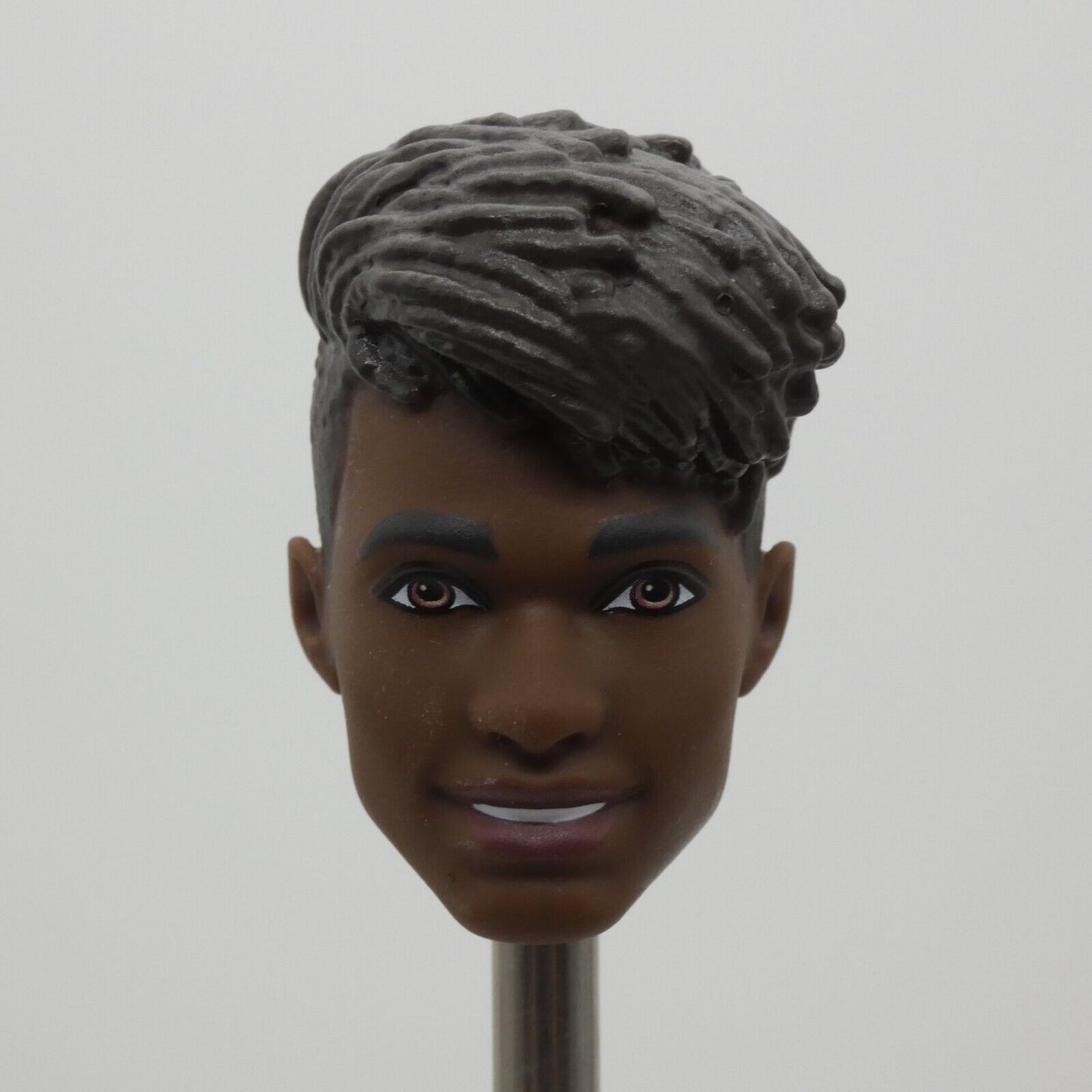 Barbie Fashionistas Ken Doll Head Spiky Quiff AA Dark Skin Tone 2022 HBV03 06