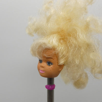 The Babysitters Club Karen Doll Head Only 6" Child Blonde Curly Hair 1991 Remco