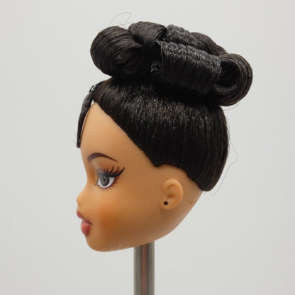 Bratz Doll Head Only Medium Light Tan Skin Kylie Jenner Night 2023 588115 O17C