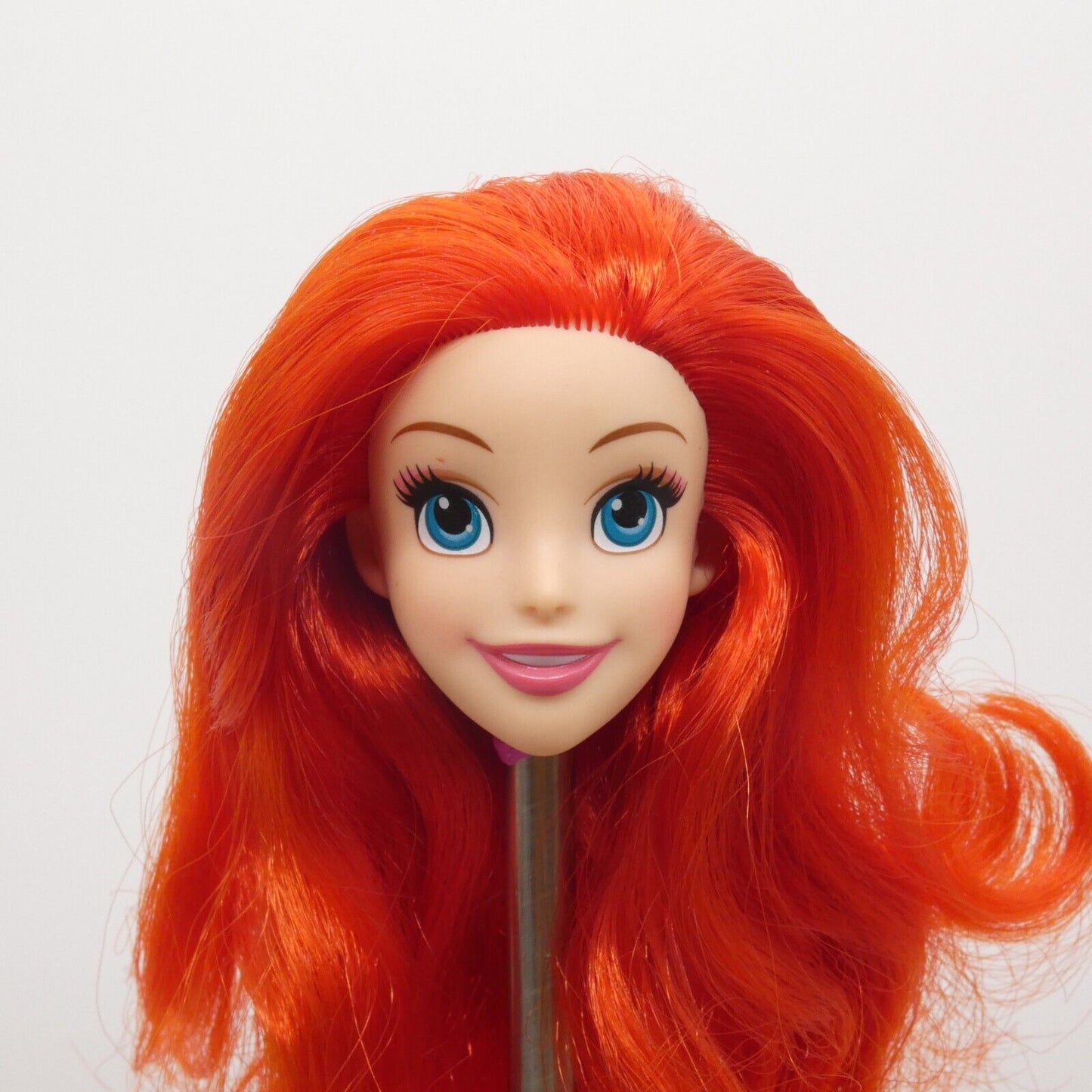 Disney Princess The Little Mermaid Ariel Doll Head Light Skin Red Hair Hasbro