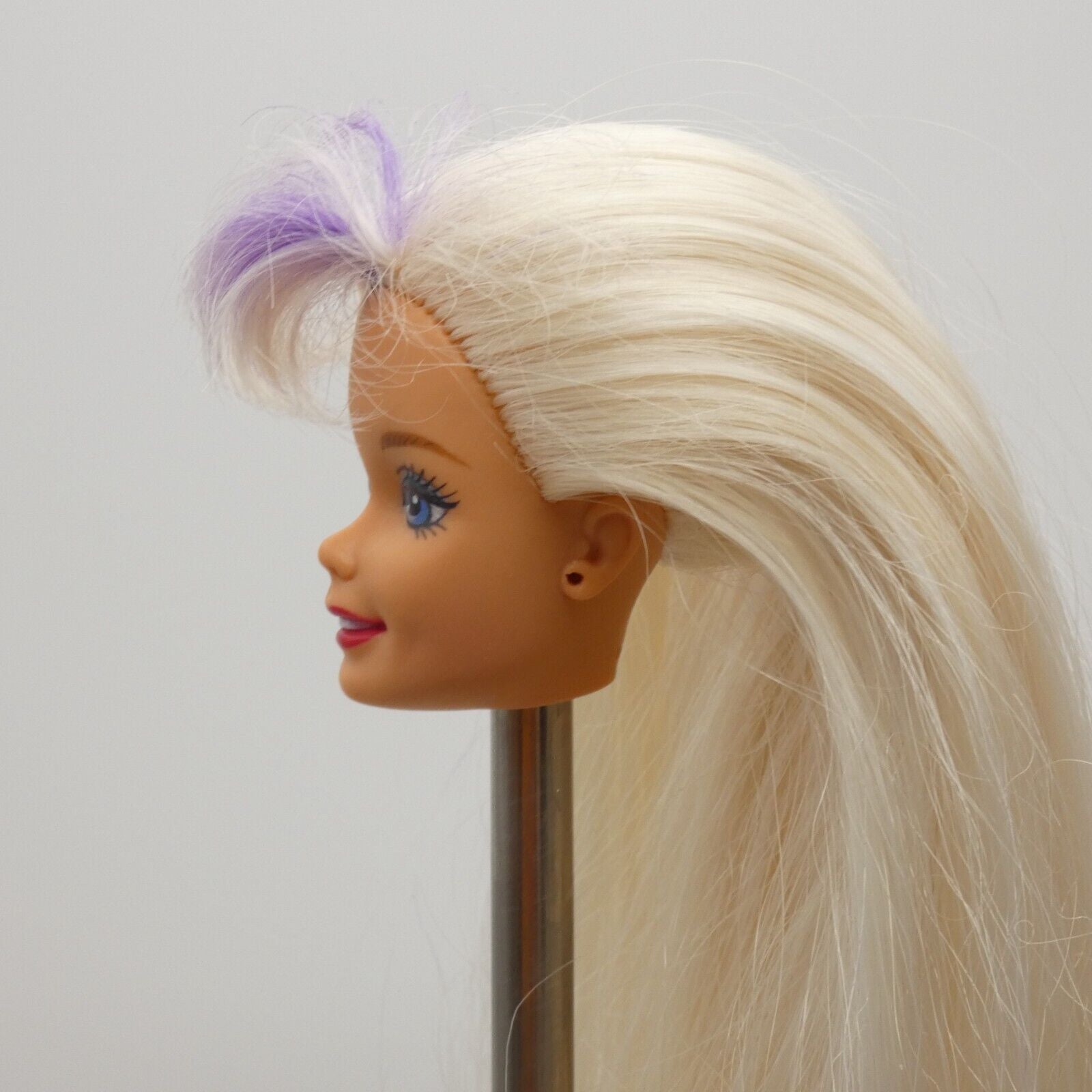 Barbie Cool Shoppin Doll Head Blonde Hair Bangs SuperStar 1998 Mattel 17487