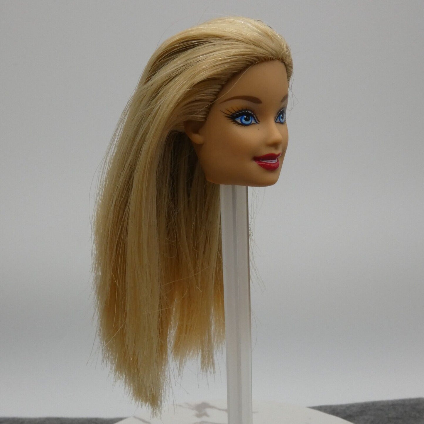 Barbie Fashionistas Gold Doll Head Only Generation Girl CEO Face Blonde 2013