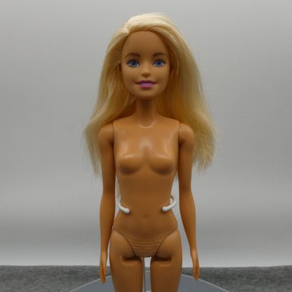 Barbie Doll Millie Blonde Nude Straight Arms Flat Feet Right Side Part 2015 Body