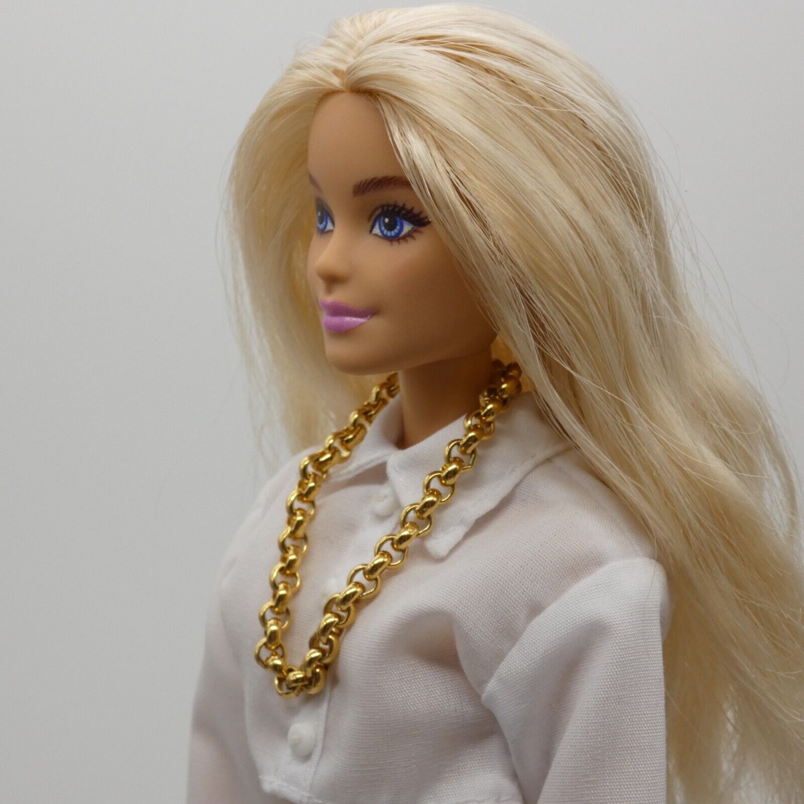 Barbie Doll Size Chunky Gold Tone Chain Necklace Classic Fashion Cable