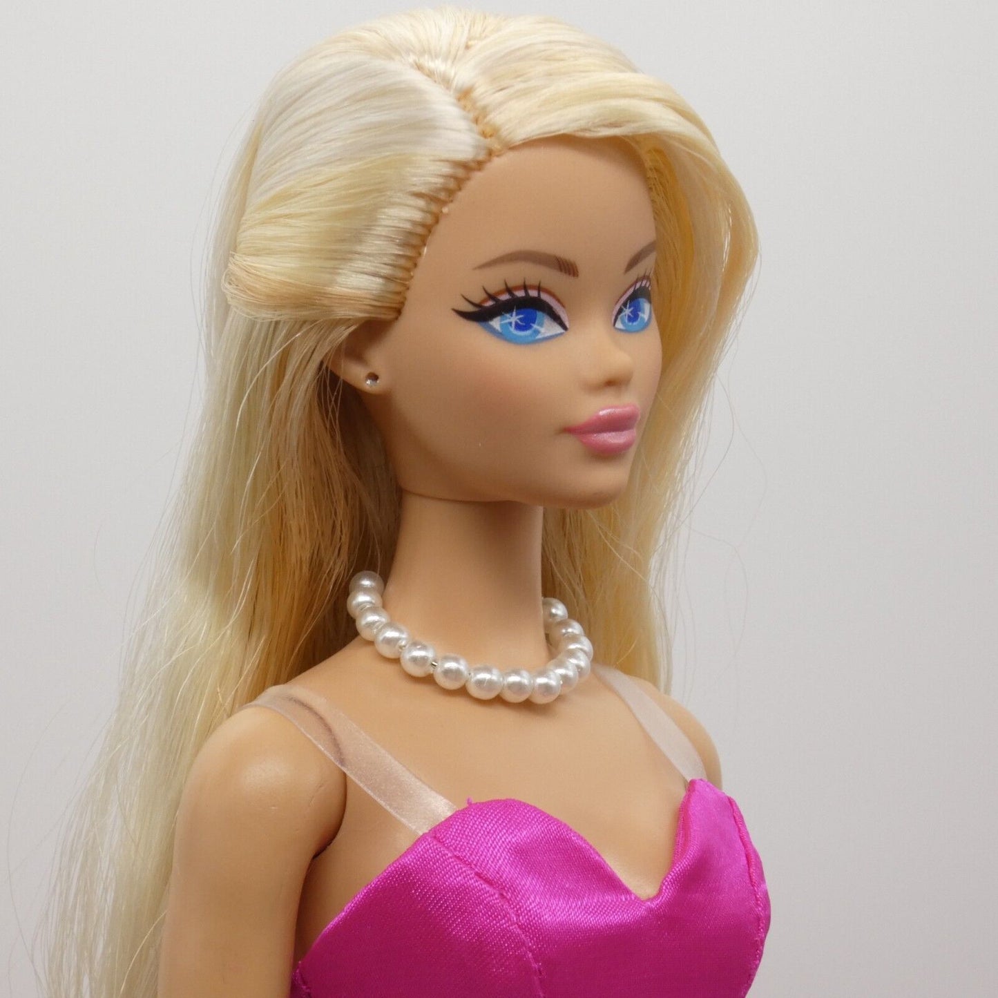 Necklace for Barbie Integrity Toys FR Size Doll White Faux Pearl Beaded Choker