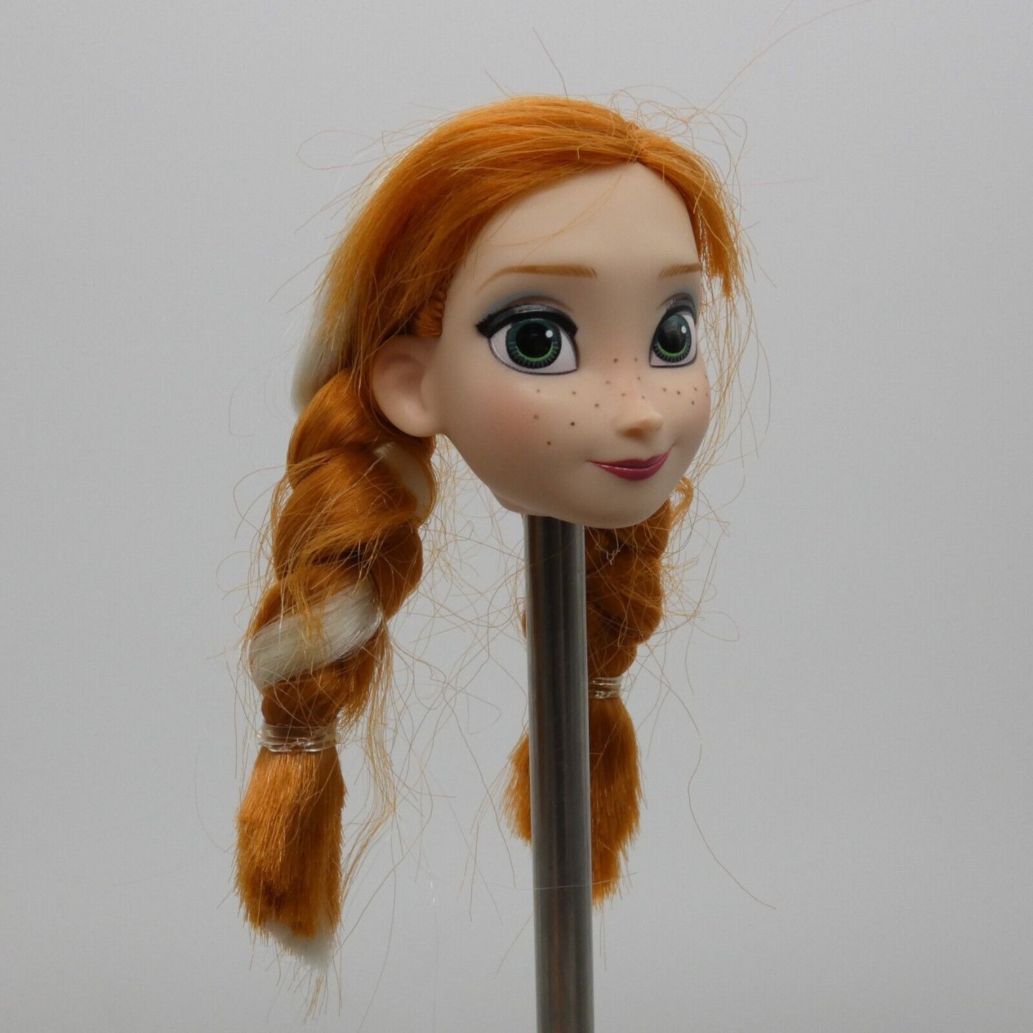 Disney Frozen Anna Doll Head Red White Hair Green Eyes Freckles Hasbro