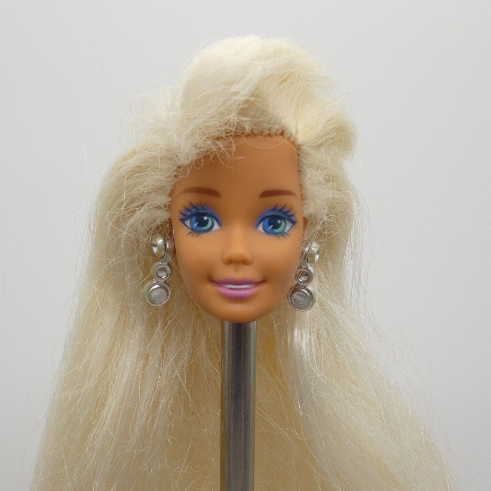 Barbie Sparkle Beach Doll Head Only Bangs Dangle Earrings 1996 Mattel 13132 B2