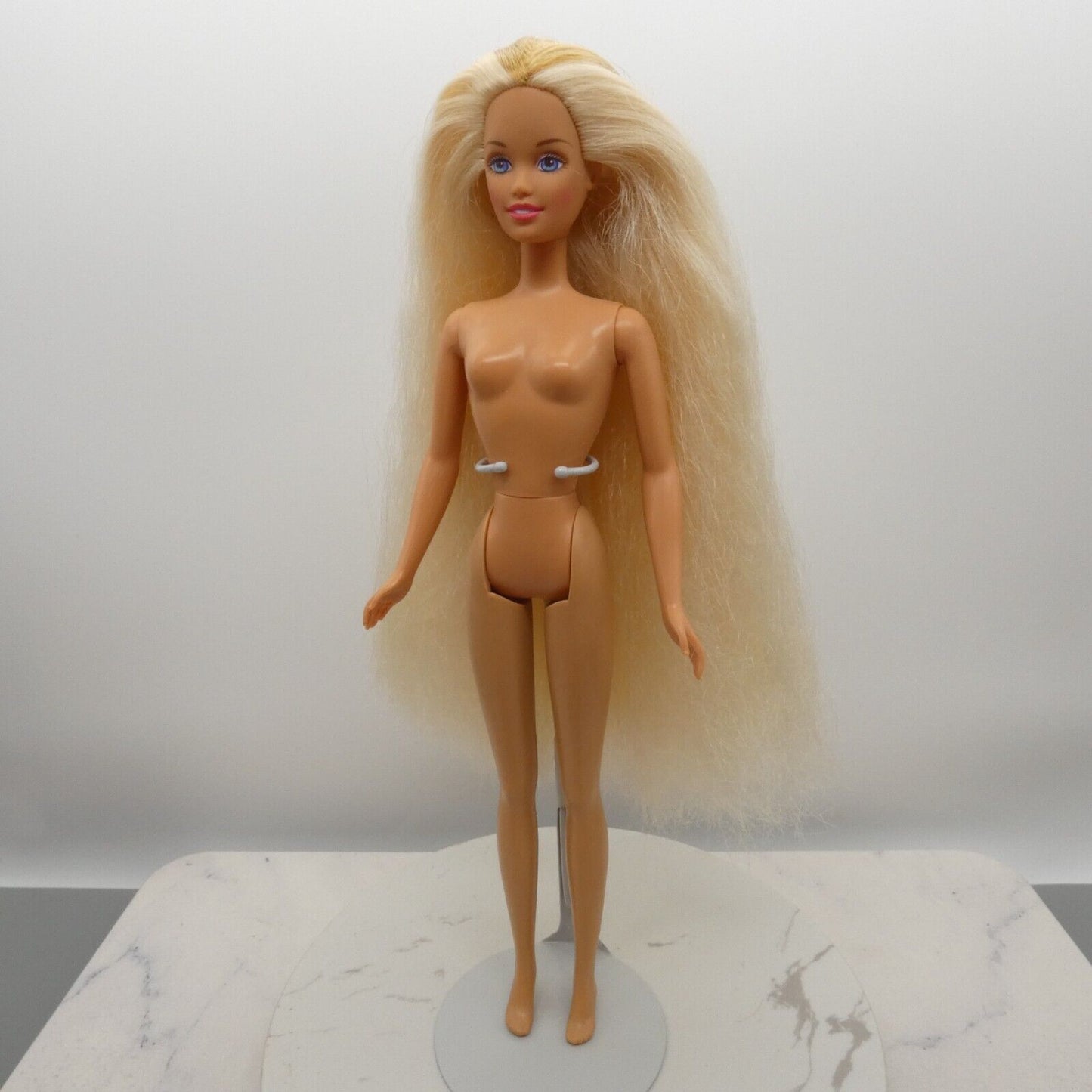 Barbie All Grown Up Teen Skipper Doll Long Blonde Hair Light Skin 1997 17351