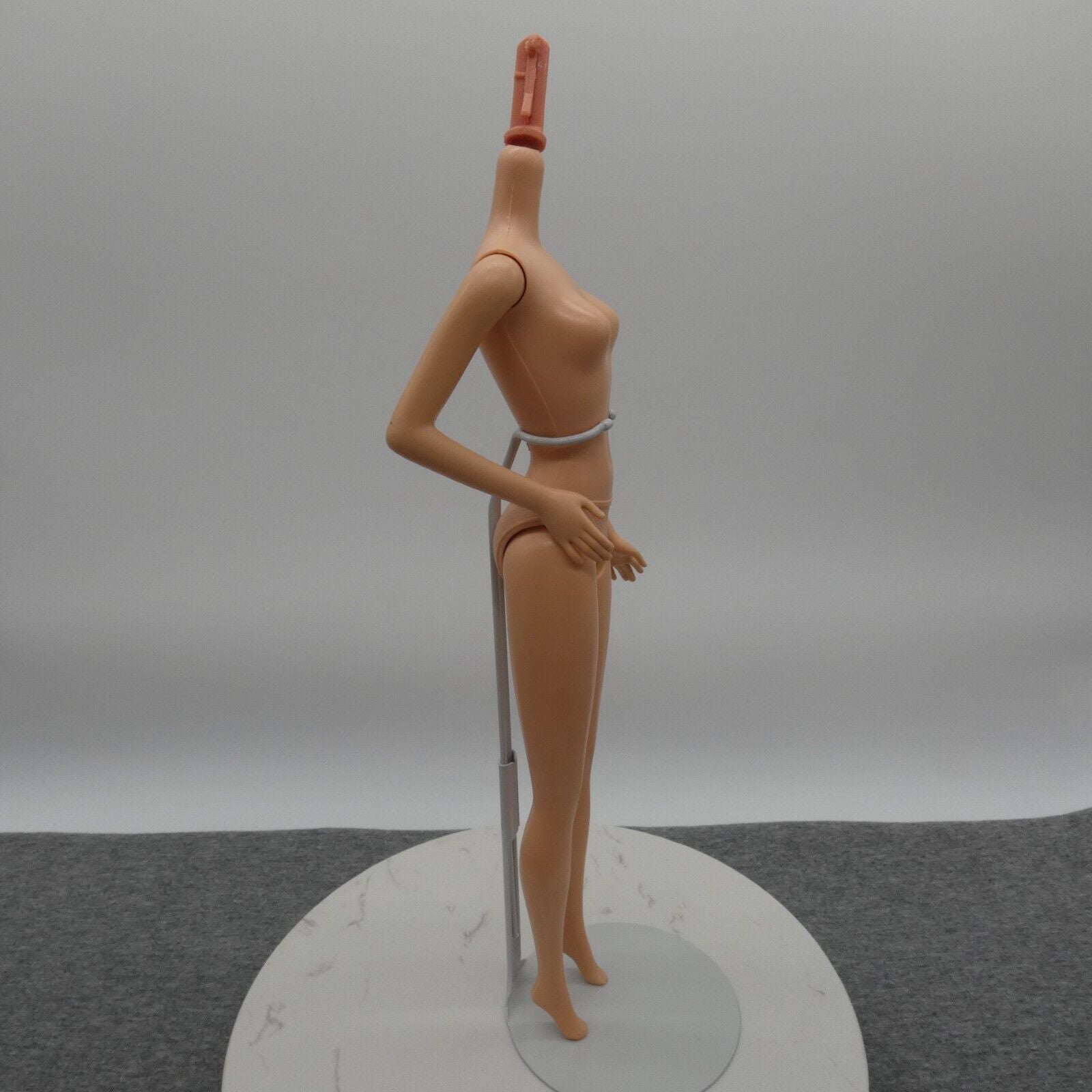 Barbie Doll Body Only Fashion Fever Light Skin Tone Bent Right Arm Indonesia