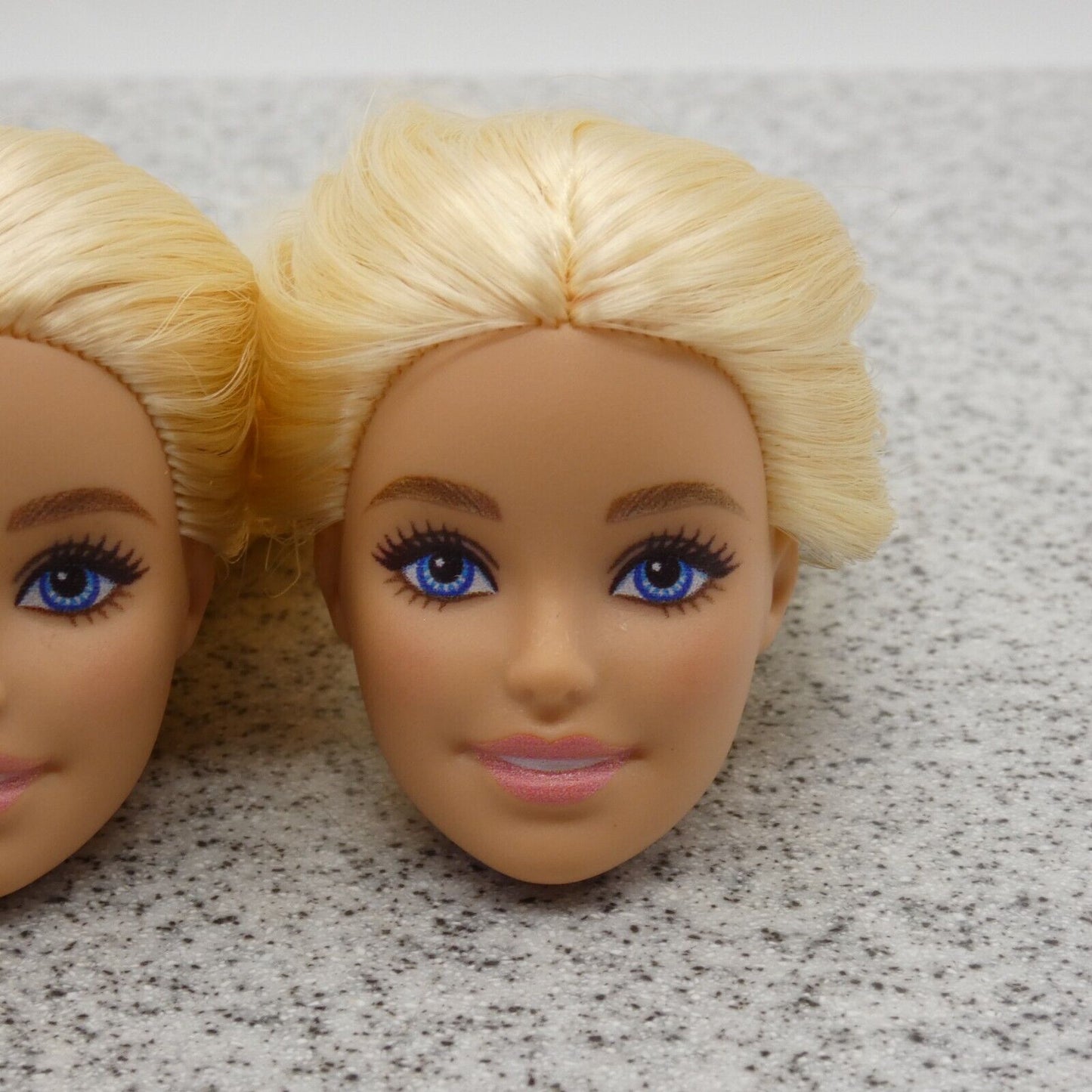 Barbie Made To Move Doll Head Lot 3 Millie Face Blonde Light Volleyball HKT72