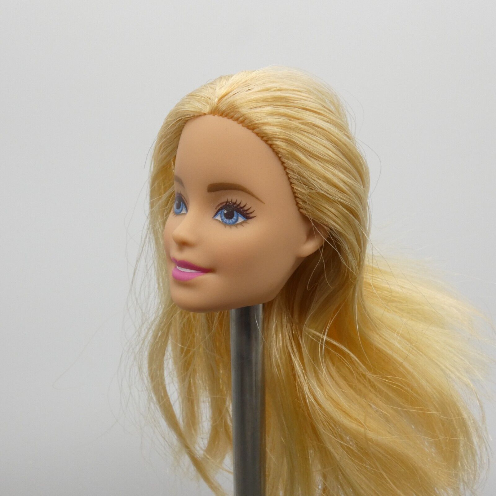 Barbie Fizzy Bath Doll Head Millie Face Open Mouth 2020 Mattel GJN32