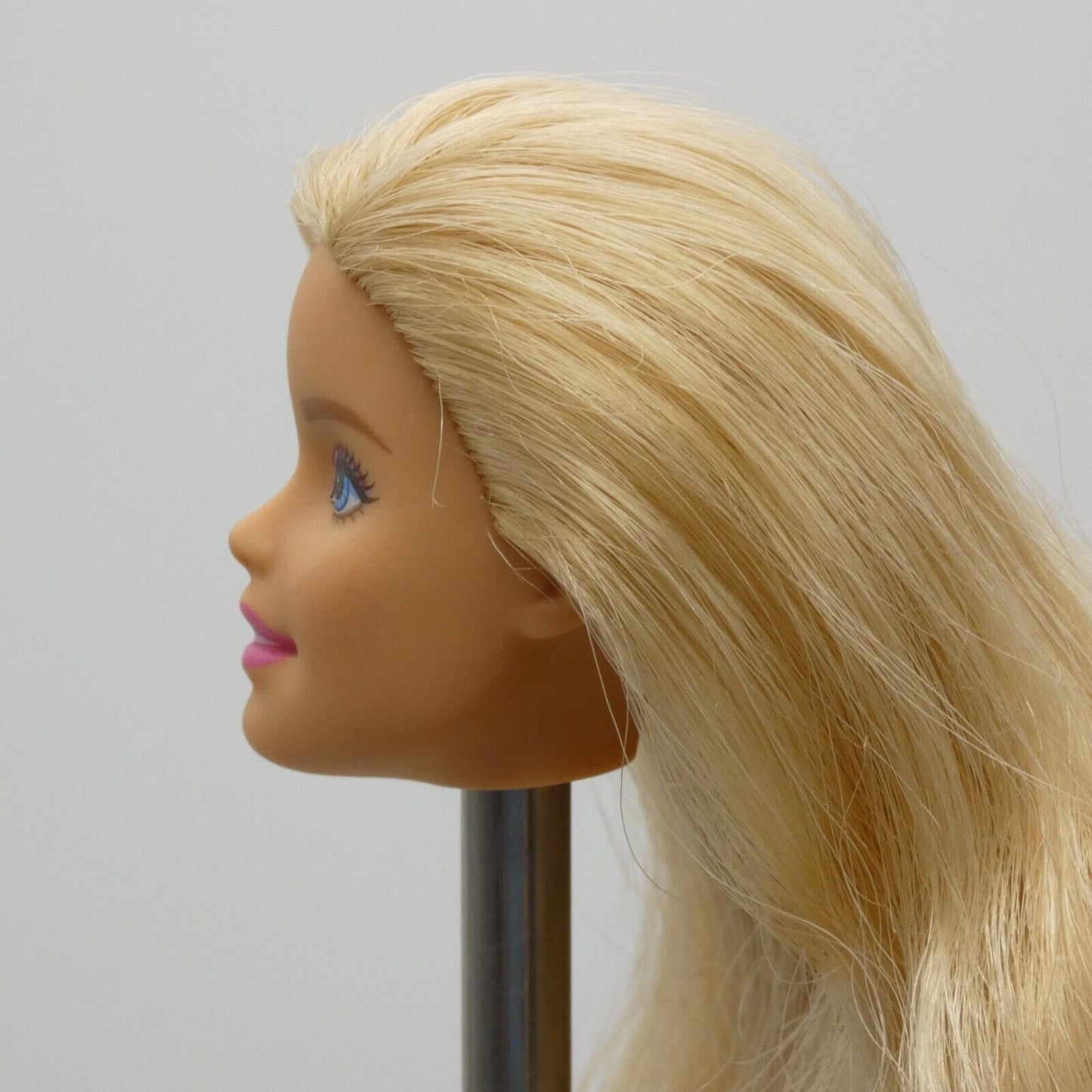 Barbie Made To Move Rock Climber Doll Head Millie Face Blonde 2016 Mattel FGC97