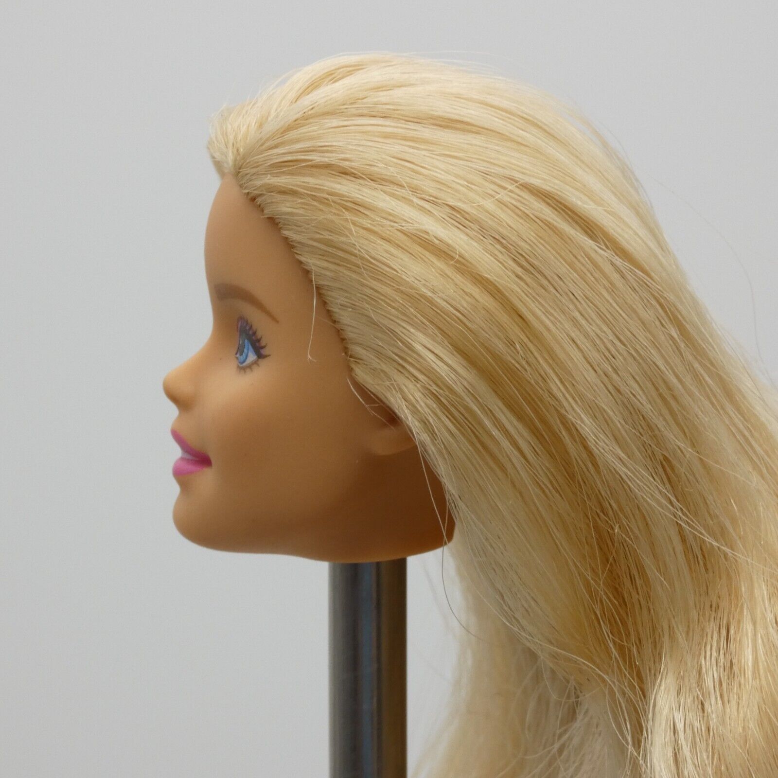 Barbie Made To Move Rock Climber Doll Head Millie Face Blonde 2016 Mattel FGC97