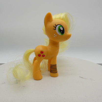 My Little Pony AppleJack 2010 Beige Yellow Brushable Hair Hasbro