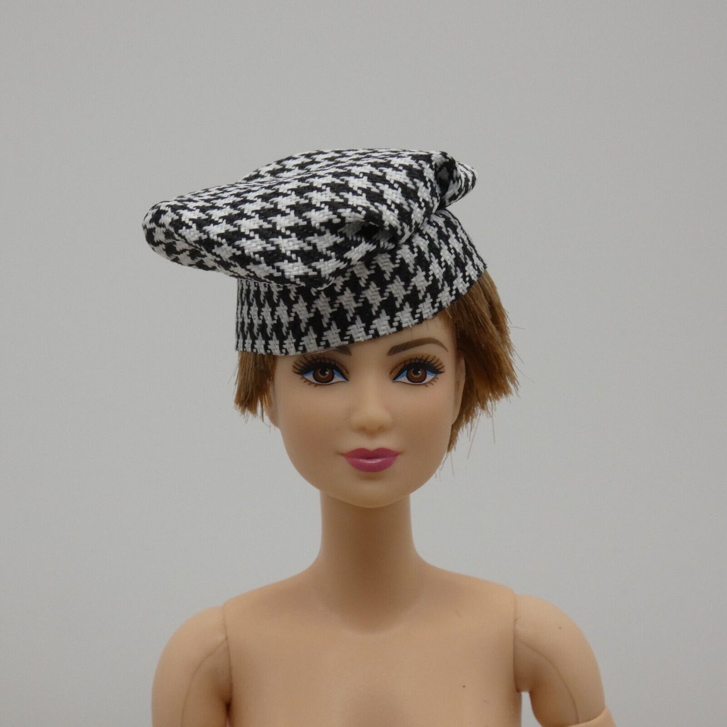 Barbie Doll Size Black White Houndstooth Hat Beret Fits 11 And 12 Inch Dolls