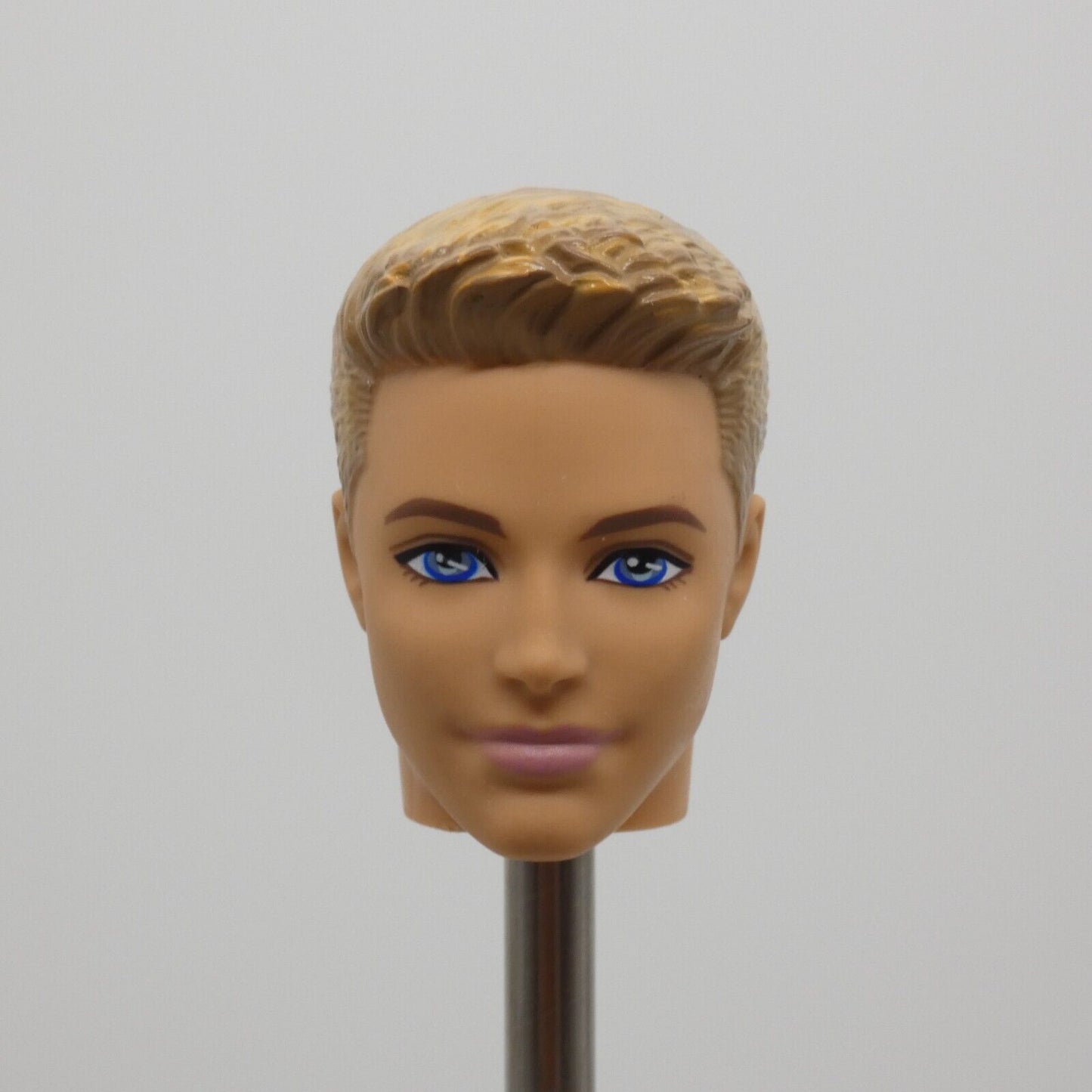 Barbie Fashionistas Ken Doll Head Molded Blonde Hair Prince Kieran Face Mattel