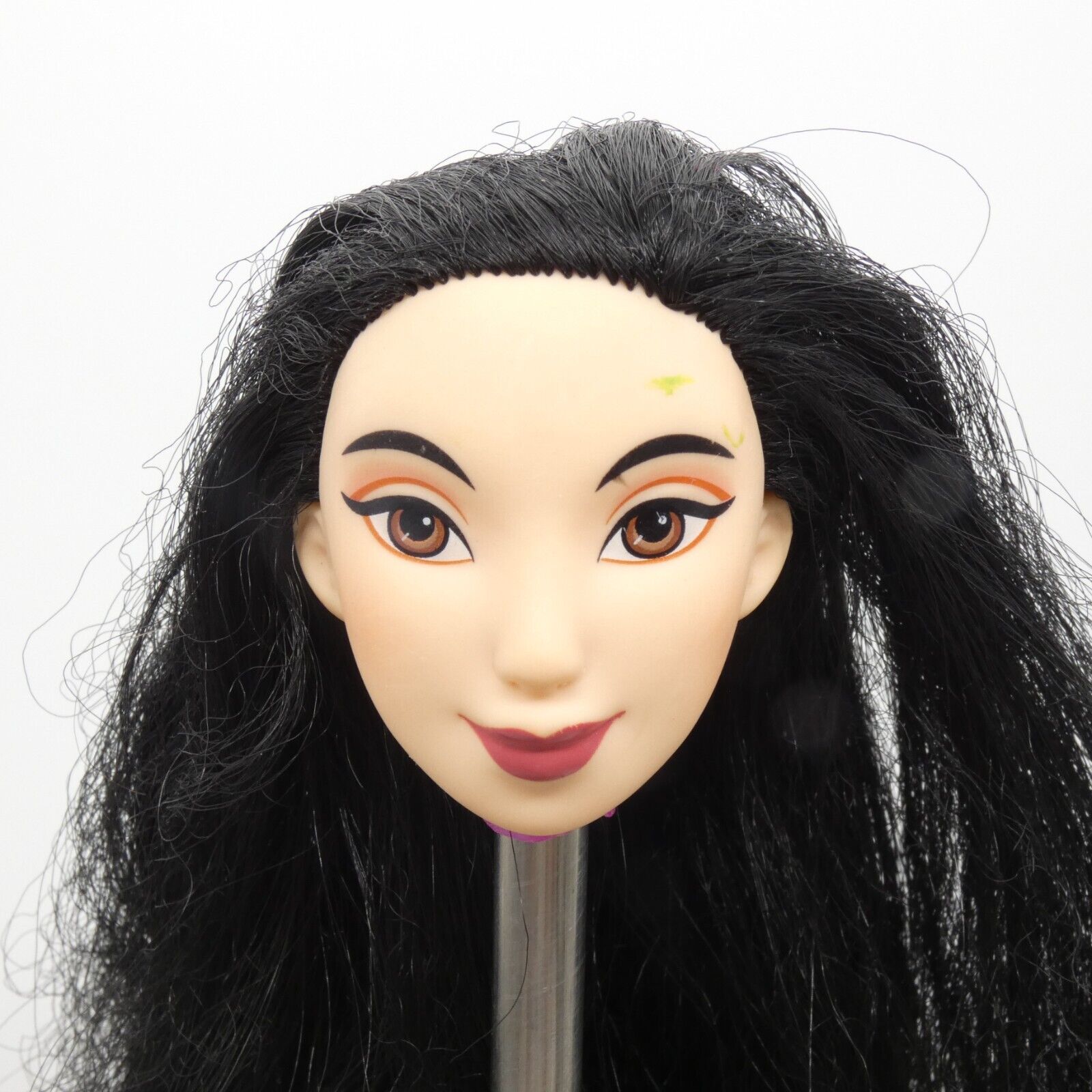 Disney Royal Shimmer Mulan Doll Head Asian  Black Hair Brown Eyes Hasbro E0280