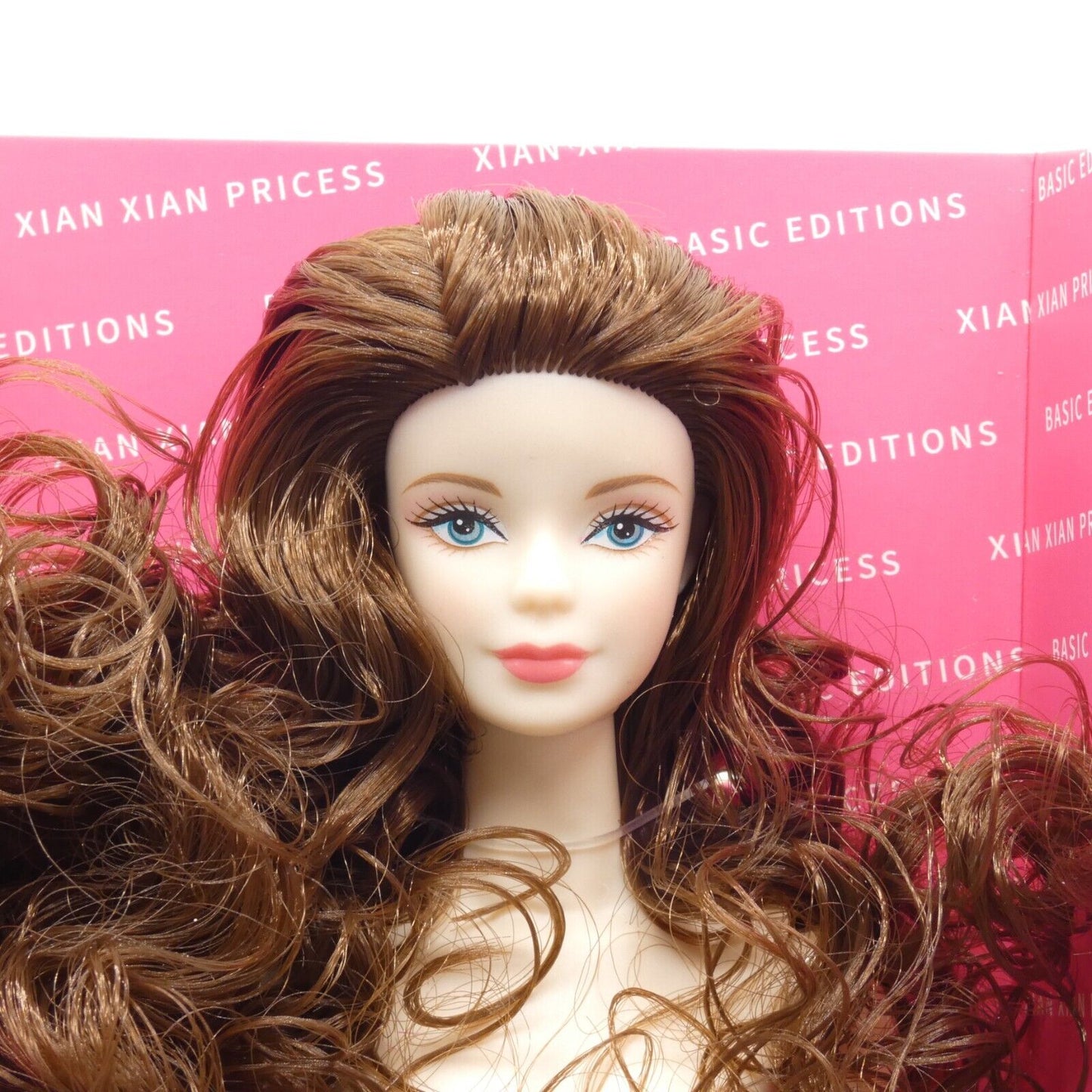 Supermodel Fashion Doll Light Skin Curly Brown Hair Blue Eyes Xian Xian Princess