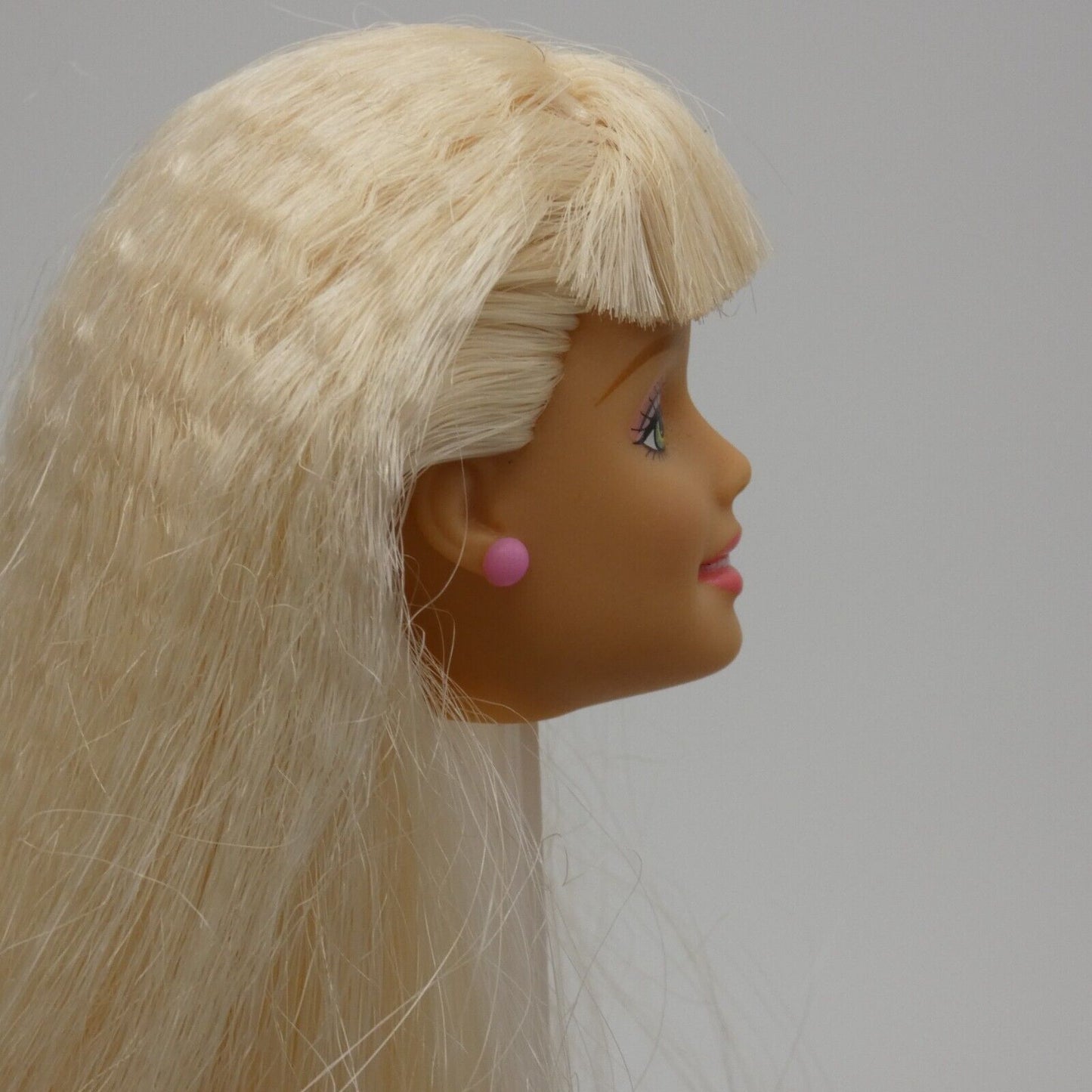 Barbie Stroll N Play Doll Head Generation Girl Face Blonde Hair Green Eyes 2002