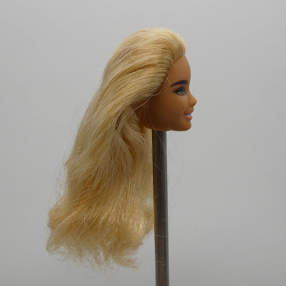 Barbie Fashionistas 173 Doll Head Carnaval Face Blonde Hair 2021 Mattel GRB65