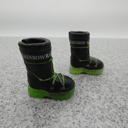 Rainbow High Jade Hunter Winter Break Doll Boots Shoes Green 2021 MGA 574781