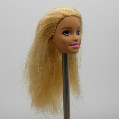 Barbie Beach Doll Head Only Millie Face Blonde Medium Light Skin 2016 DWK00