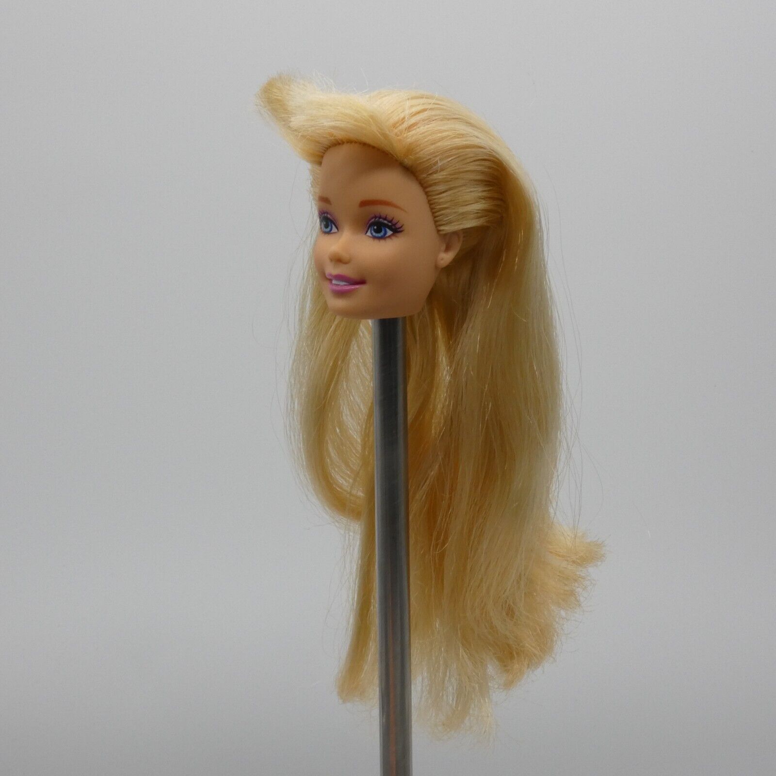 Barbie Toy Story 4 Doll Head Only Blonde SuperStar Face 2019 Mattel GFL78