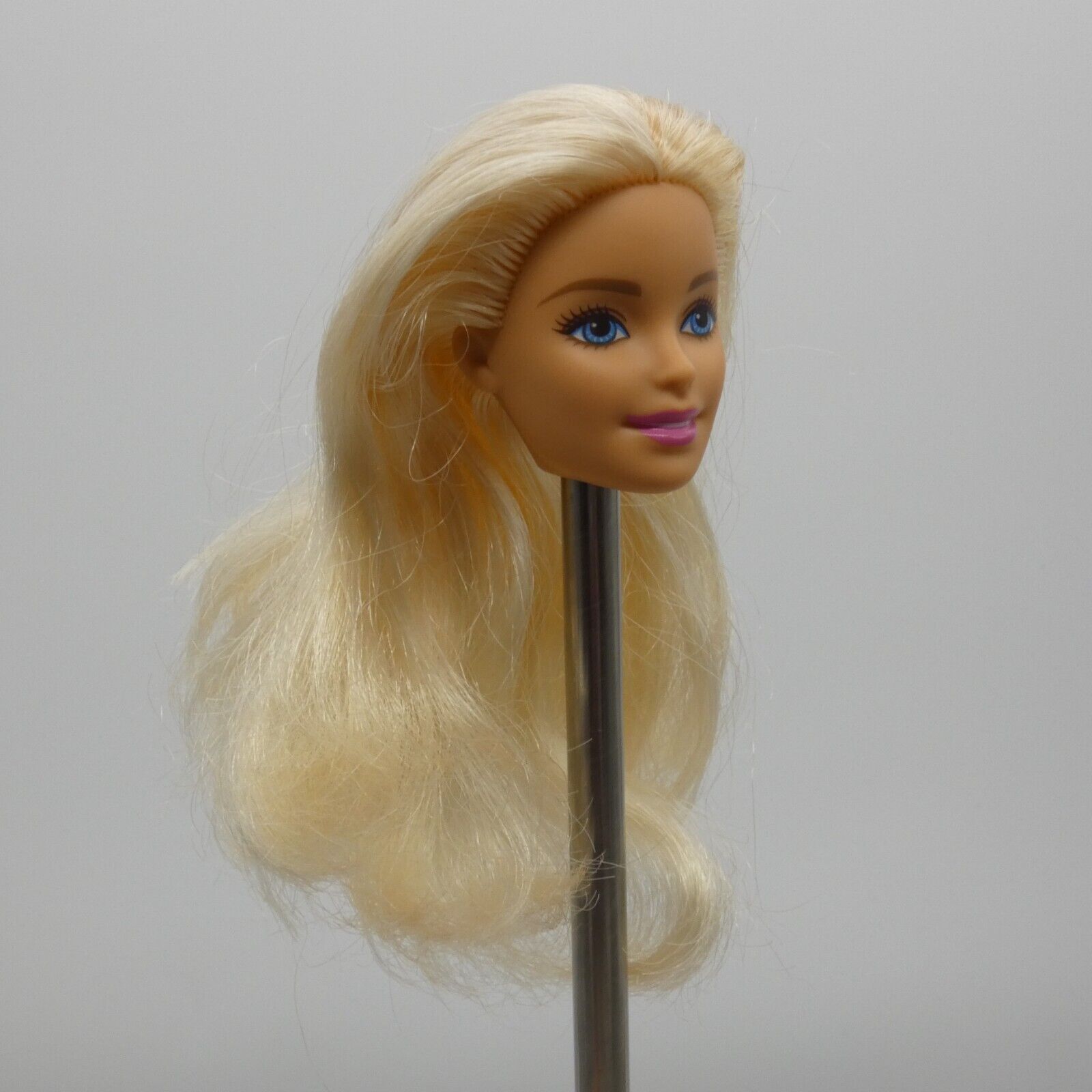 Barbie Fashionistas 58 Doll Head Millie Face Blonde Hair DYY88 Mattel 2018