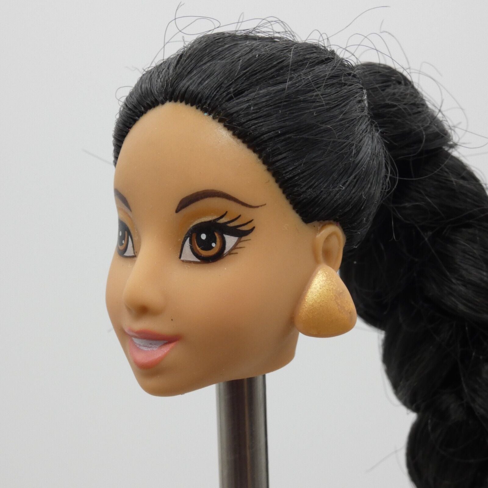 Disney Sparkling Princess Jasmine Doll Head Only 2011 Black Hair Molded Earrings