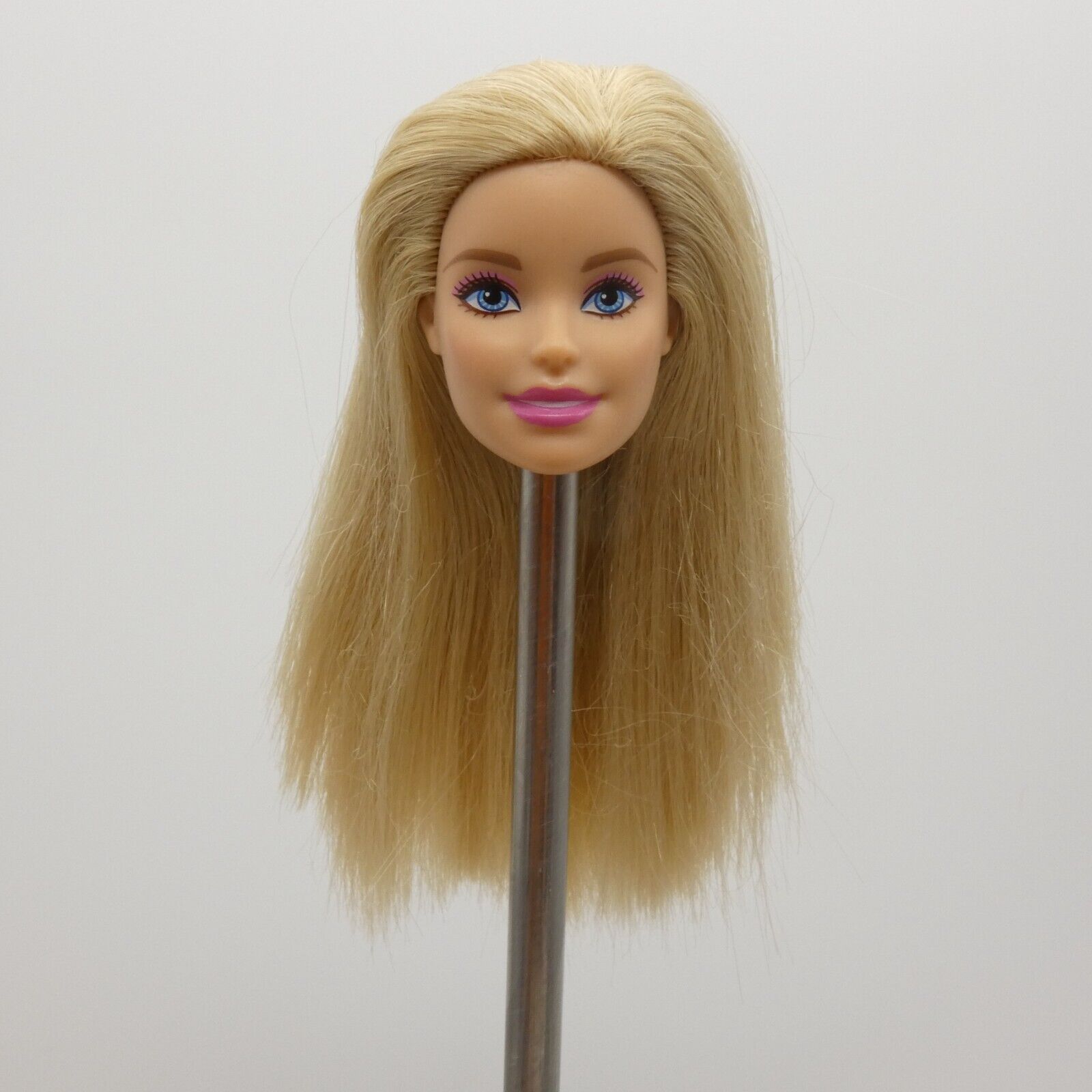 Barbie Holiday Doll Head Millie Face Blonde Light Skin CDB27 Mattel 2014