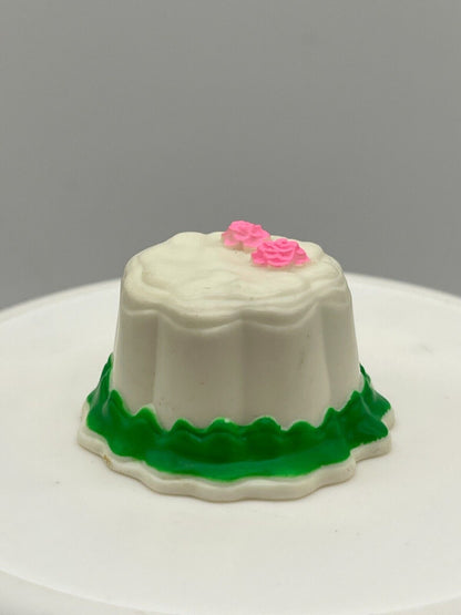 Barbie Doll Size Cake White Icing Green Trim Pink Roses Mini Diorama Decoration