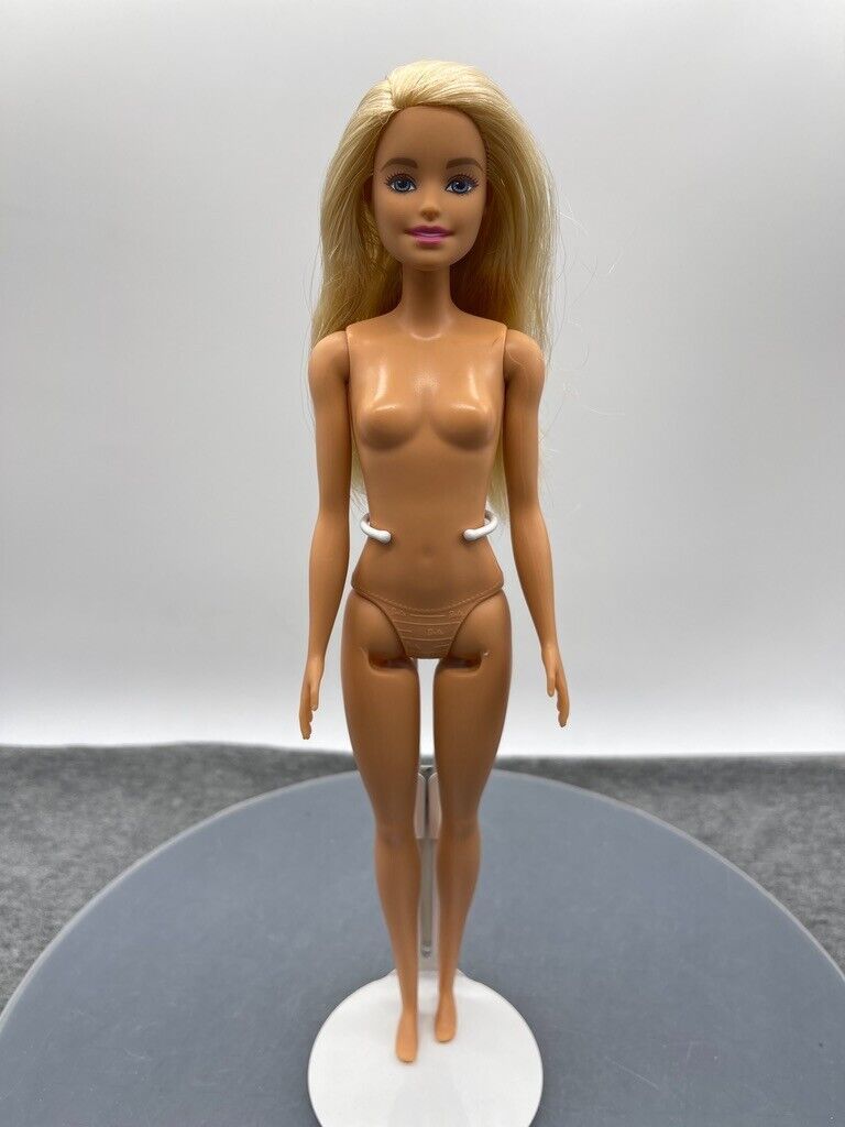 Barbie Doll Millie Blonde Nude Straight Arms Heel Feet Left Side Part 2009 Body