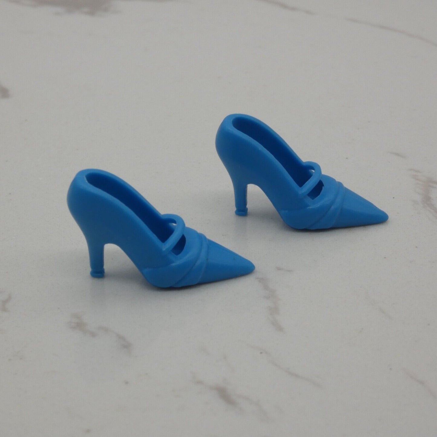 Barbie Doll Size Shoes High Heel Blue Closed Pointed Toe Pumps Clone M82