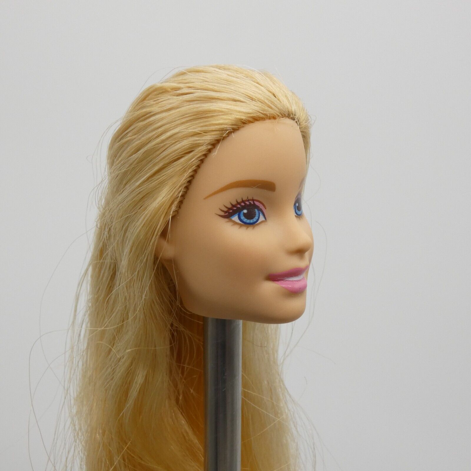 Barbie Beach Doll Head Millie Face Straight Hair Ponytail 2015 Mattel CFF12 B2