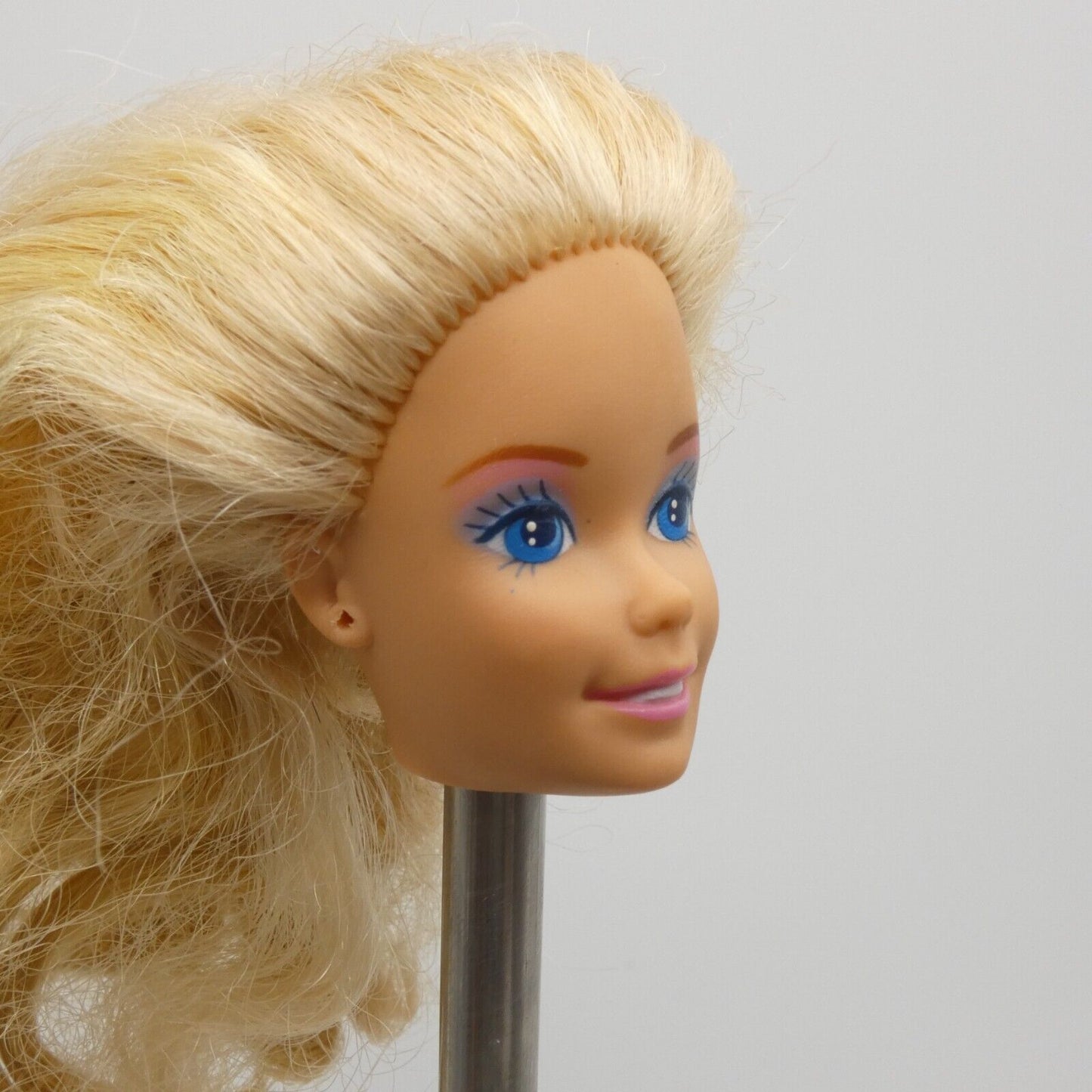 Barbie Animal Lovin' Doll Head Superstar Face Wavy Blonde Hair 1988 Mattel 1350