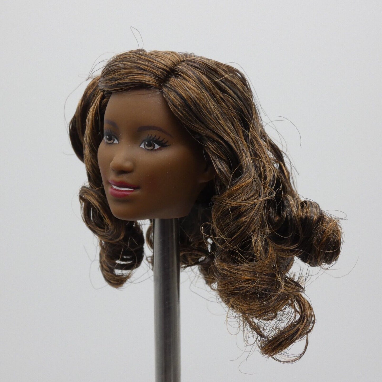 Barbie Fashionistas 39 Doll Head AA Crystal Face Curly Hair Dark Skin 2016 DTF02