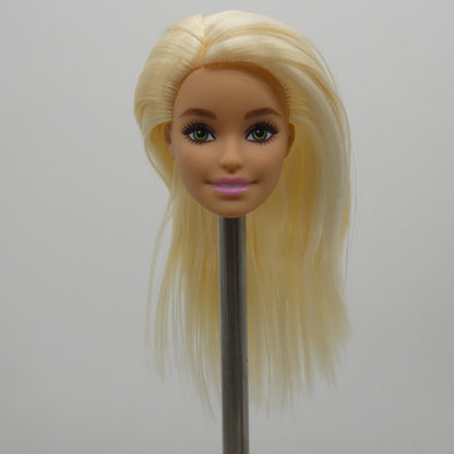 Barbie Glitz Doll Head Millie Face Green Eyes Blonde Light Skin 2021 GRB32