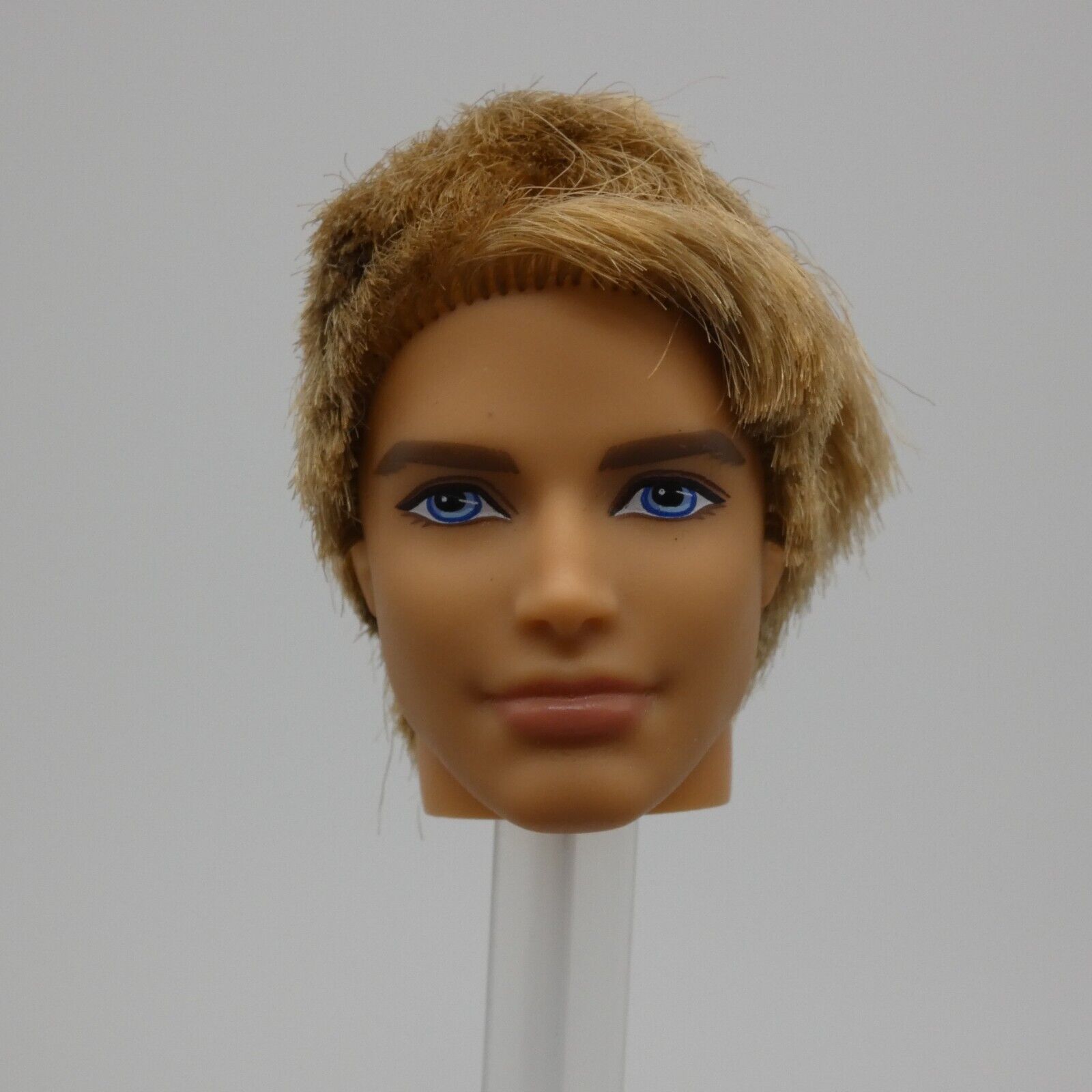 Barbie Groom Ken Doll Fashionistas Cutie Rooted Blonde Hair Blue Eyes 2012 W2864